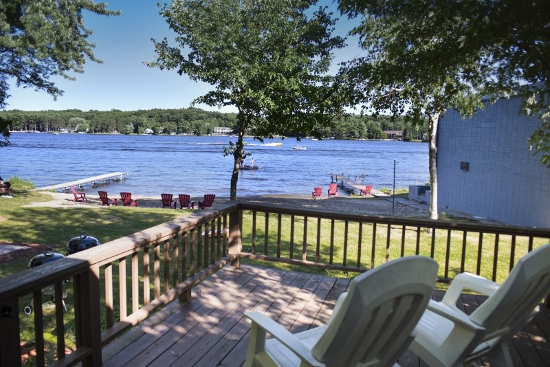 12-Person Lakeside Villa
